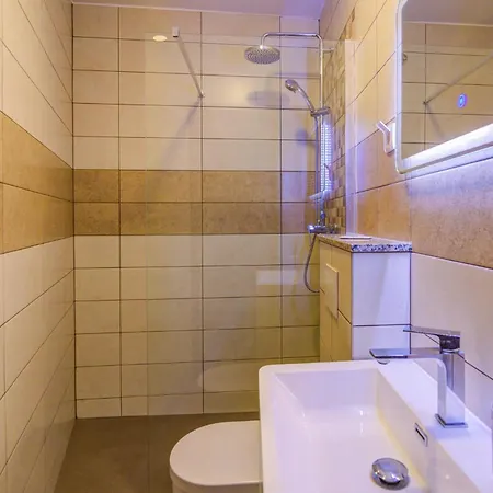 Pet Friendly * Smokvica Krmpotska